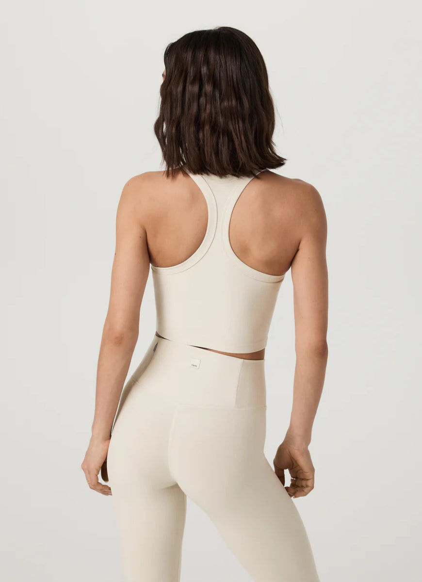 Racerback-tank-top med høy rygg